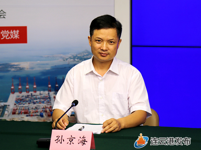 mcp_image_w_middle (3).png